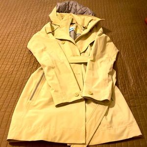 Columbia hooded trench rain coat